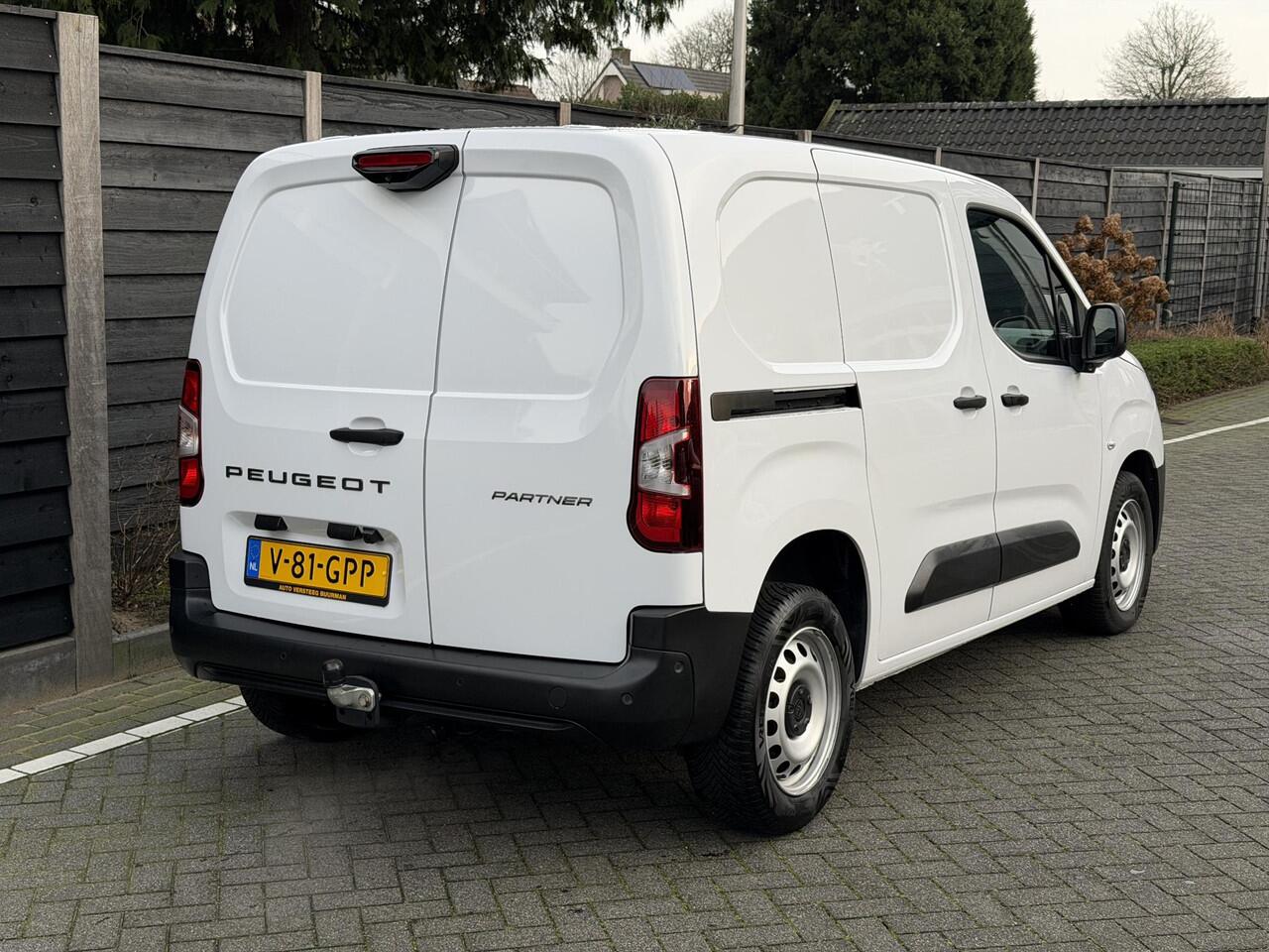 Peugeot PARTNER 1.5 BlueHDi 130PK EAT8 Automaat L1 Navigatie, Achteruitrijcamera, Parkeersensoren, Trekhaak, Apple Carplay, Android Auto