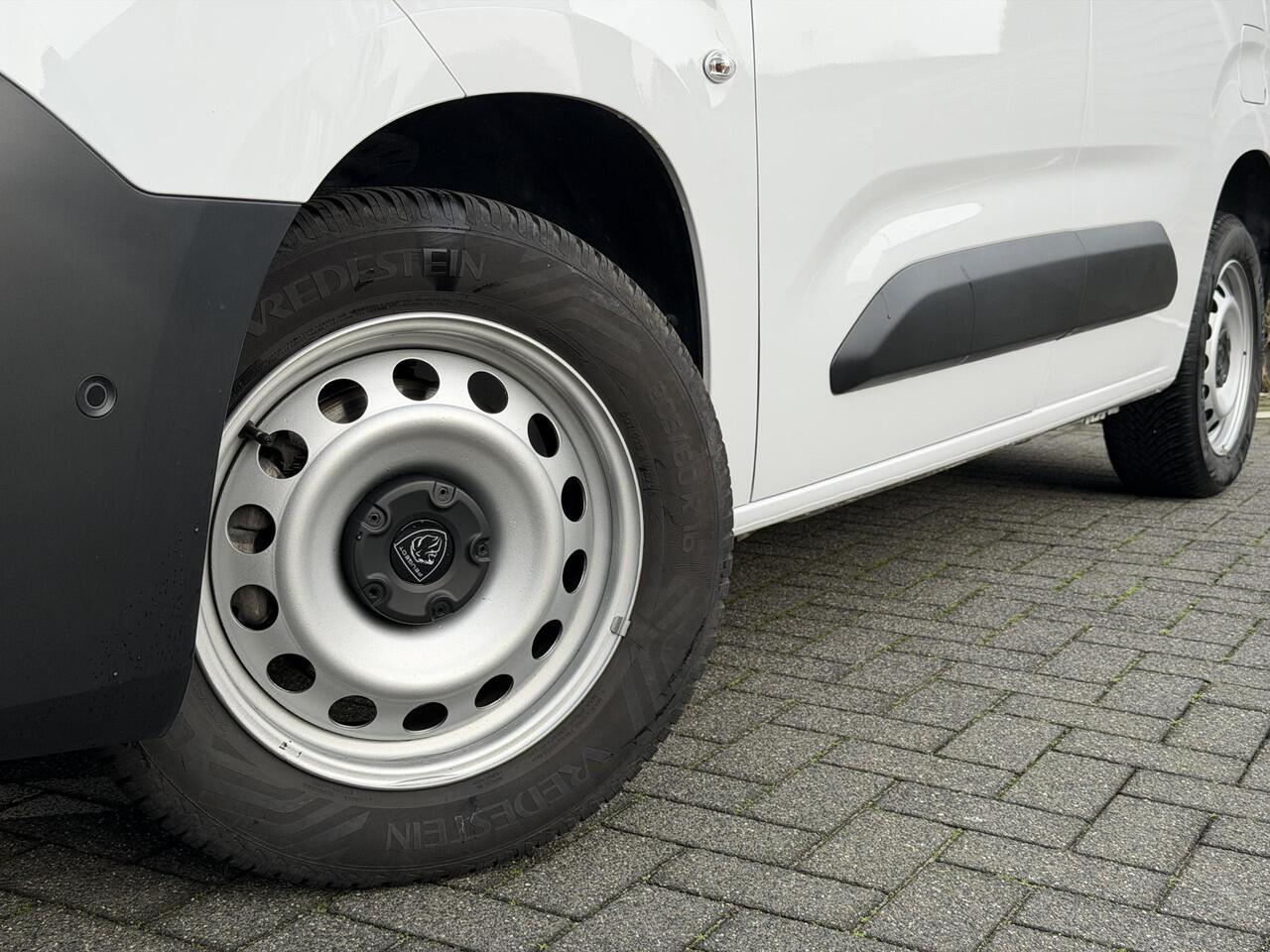 Peugeot PARTNER 1.5 BlueHDi 130PK EAT8 Automaat L1 Navigatie, Achteruitrijcamera, Parkeersensoren, Trekhaak, Apple Carplay, Android Auto