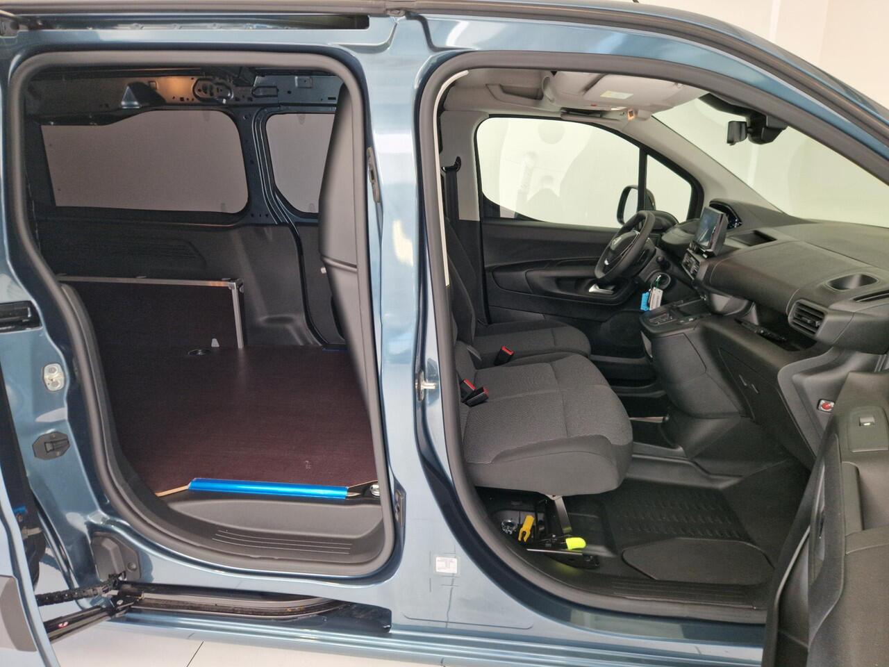 Peugeot PARTNER e-Partner L2 50 kWh | tot 8 jaar garantie | Pakket Comfort Connect | Pakket Drive Assist | betimmering | velgen | Climate Control | rijklaarprijs