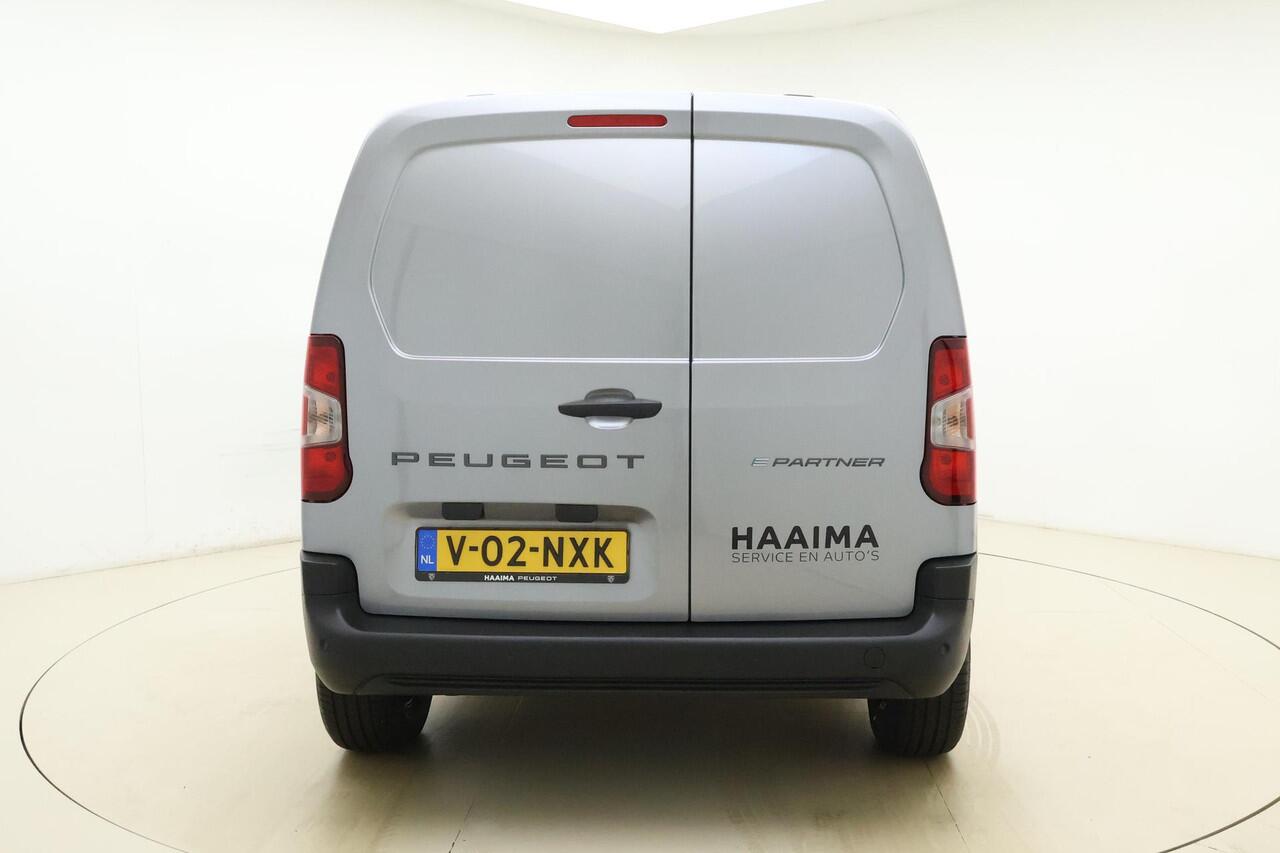 Peugeot PARTNER e-Partner 136 L1 50 kWh | Climate Control | Cruise Control | Houten laadvloer | Stoel-, voorruit- en stuurverwarming | Warmtepomp | LED koplampen