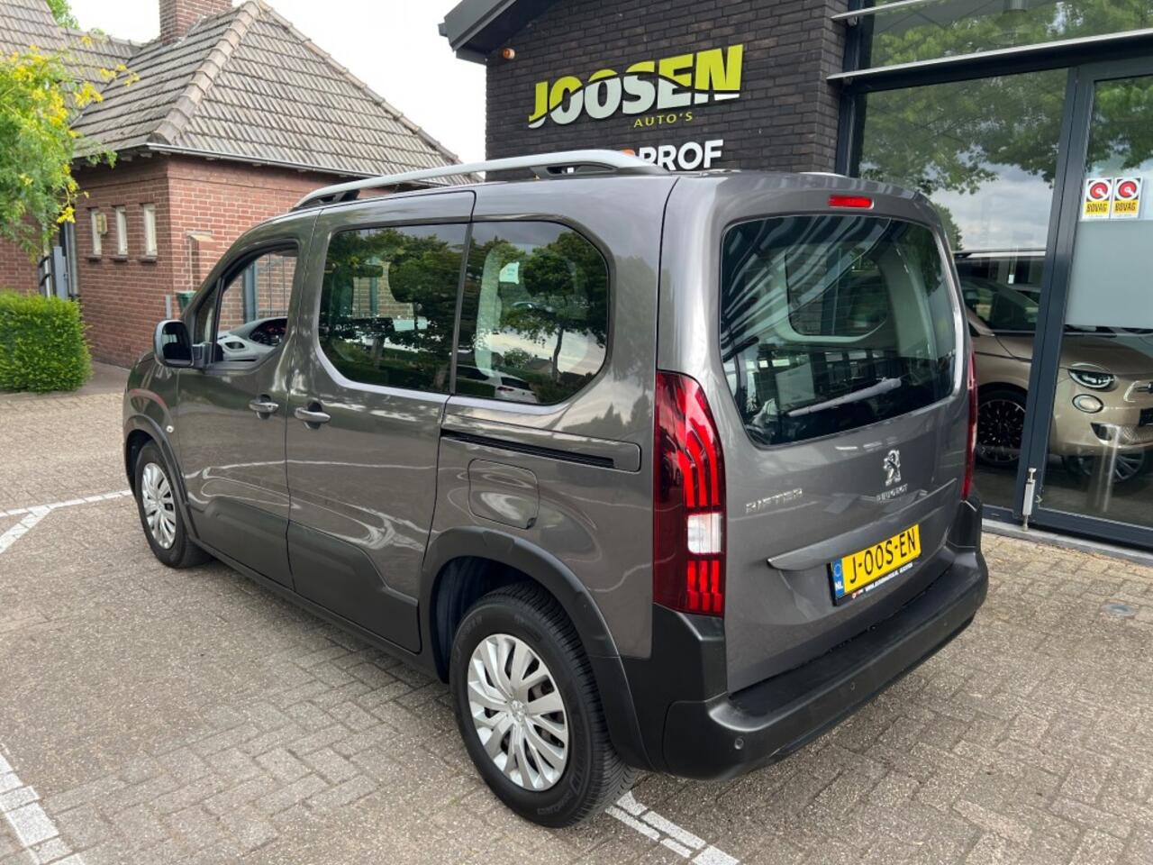 Peugeot Rifter 1.2 PURETECH ALLURE