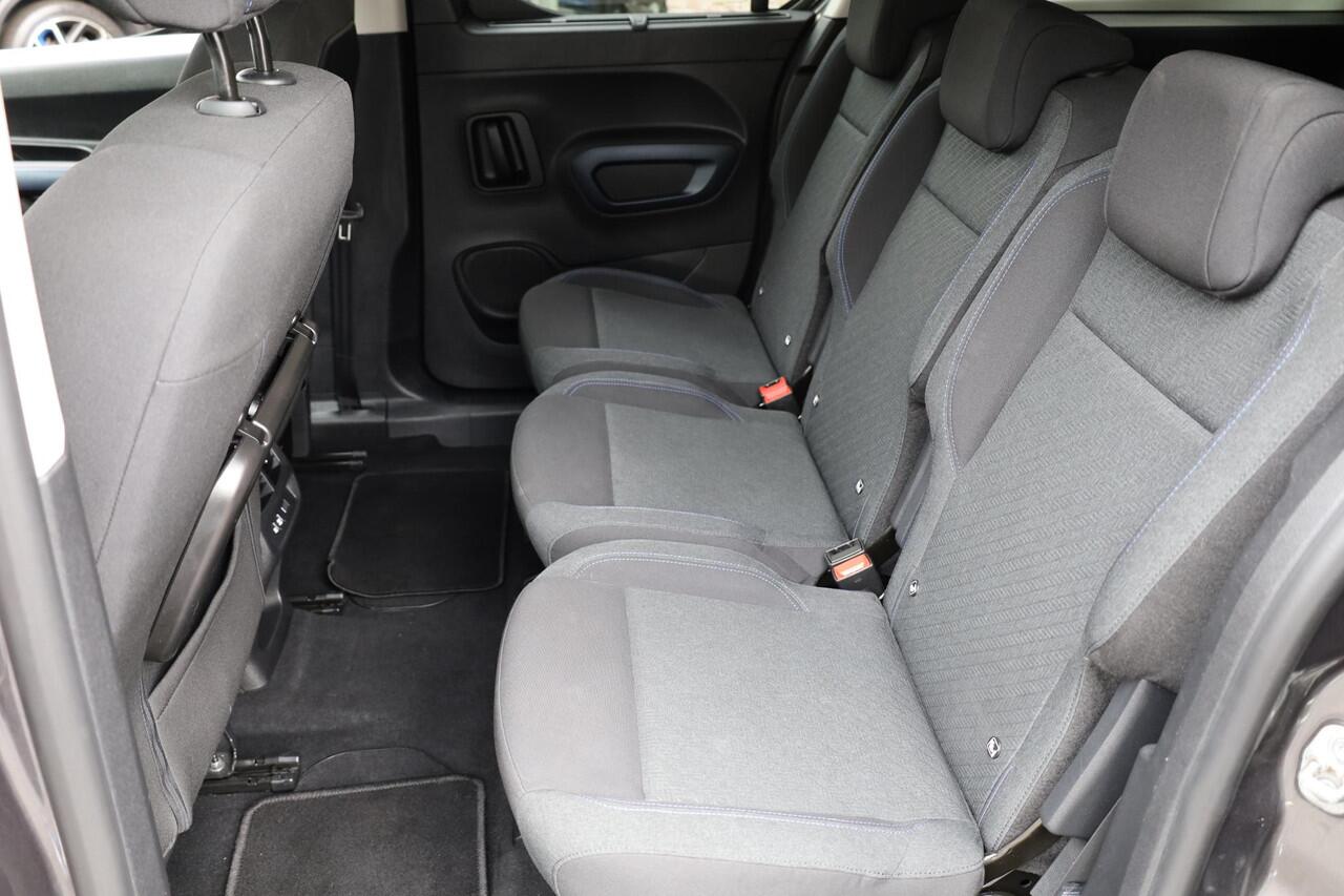 Peugeot Rifter Long 1.2 Puretech Long Allure 7-ZITTER!! CAMERA CARPLAY CRUISE DAB 2xPDC CLIMA NAVI FLIPPERS