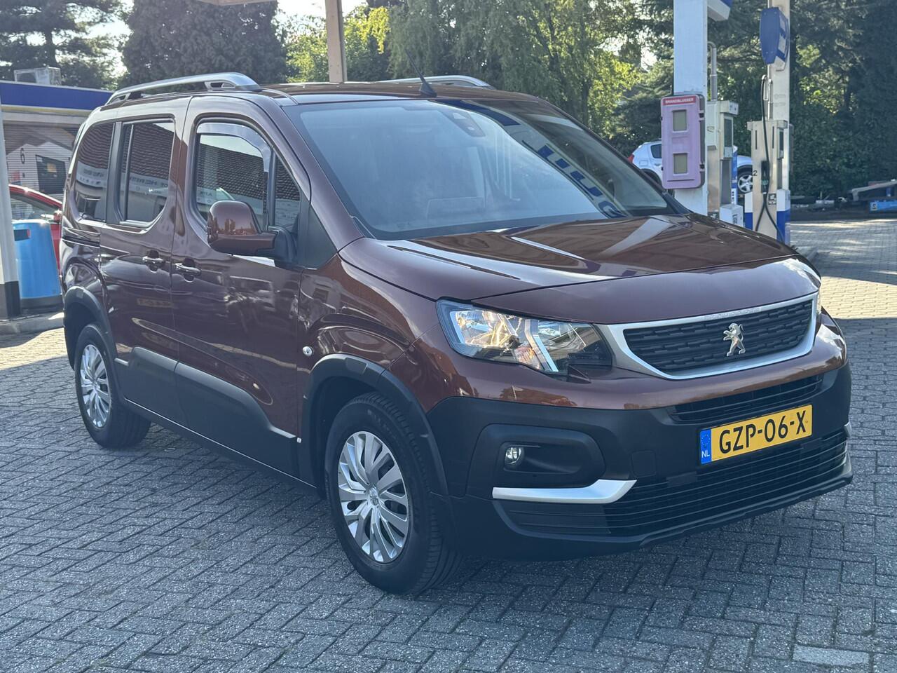 Peugeot Rifter 1.2 Puretech Active NAVI | NIEUWE RIEM | TREKHAAK | BOVAG !!
