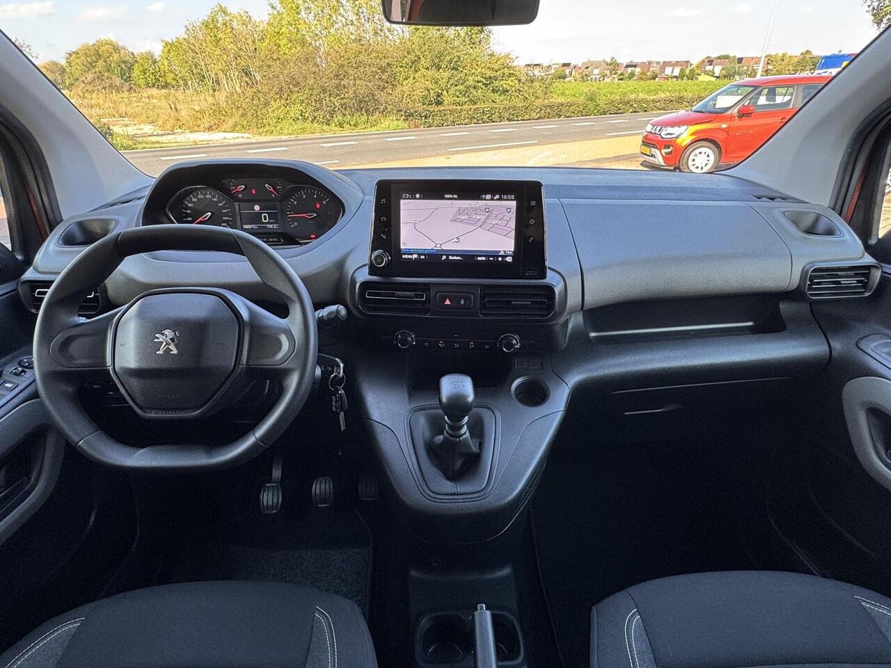 Peugeot Rifter 1.2 Puretech Active NAVI | NIEUWE RIEM | TREKHAAK | BOVAG !!