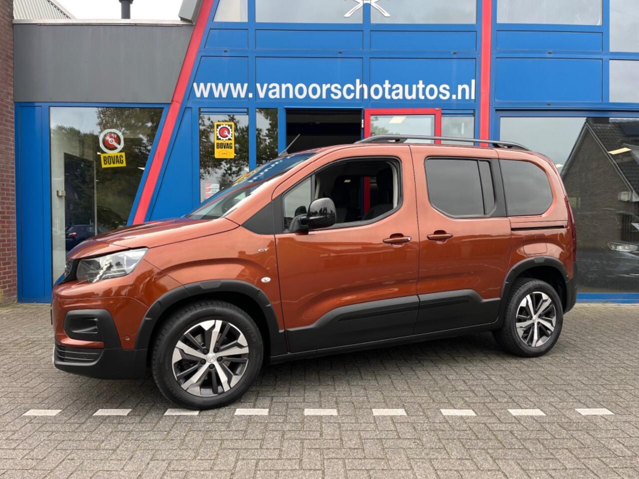 Peugeot Rifter 1.2 130pk Automaat GT Line Vol Opties!!! bj2021