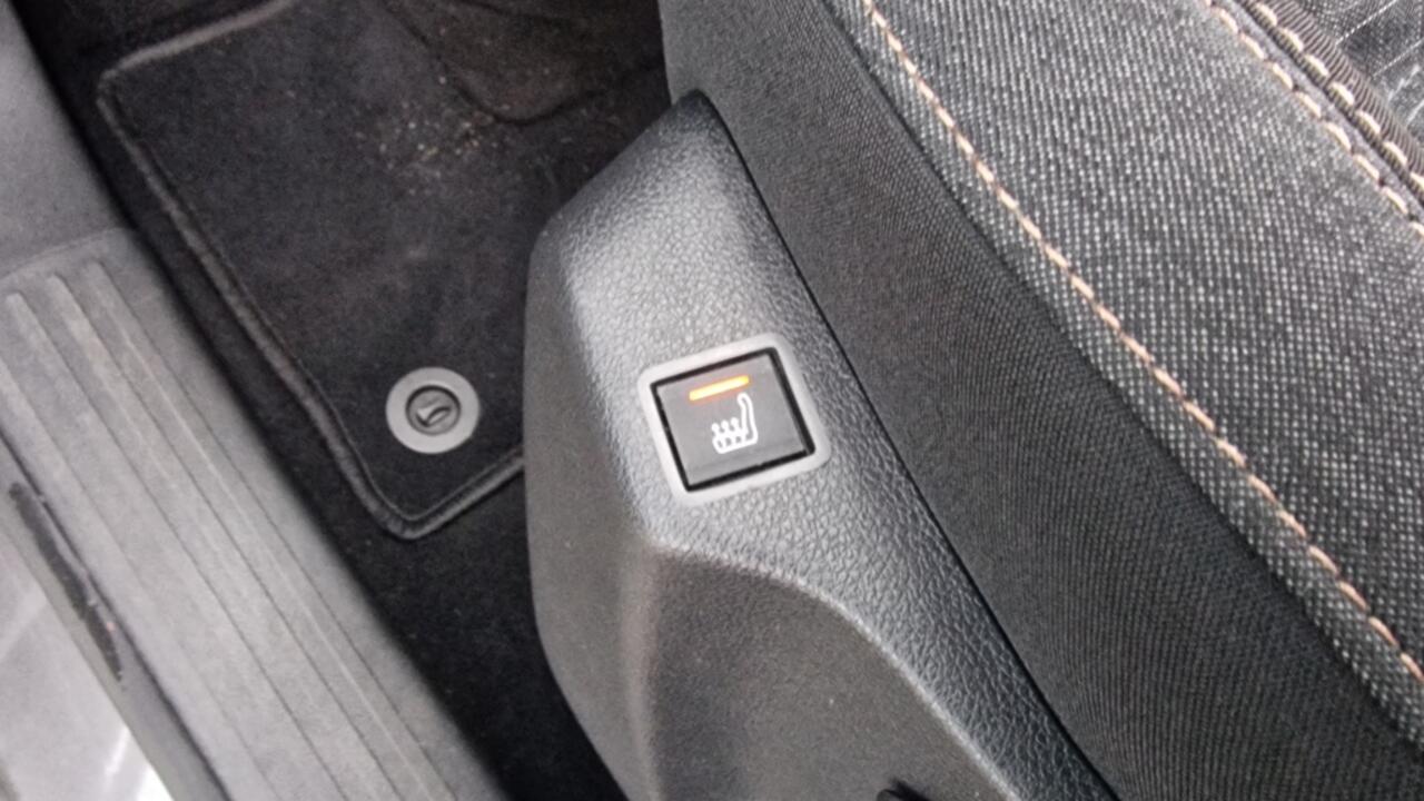 Peugeot Rifter 1.2 GT, Stoelverwarming, Automaat