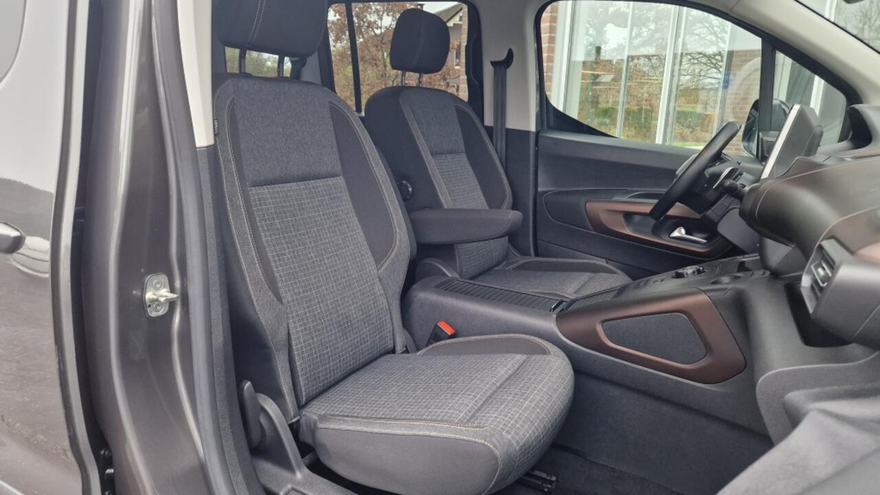 Peugeot Rifter 1.2 GT, Stoelverwarming, Automaat