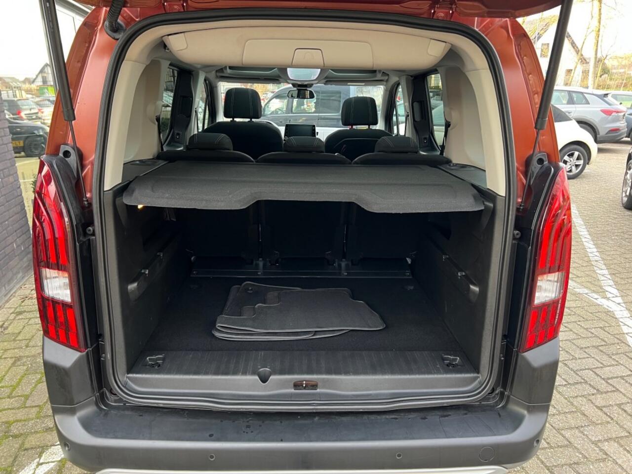 Peugeot Rifter 1.2 PURETECH GT