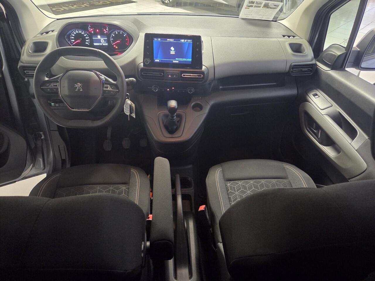 Peugeot Rifter Long 1.2 Puretech Long Active 7p. ALL-IN rijklaarprijs/Navi/Parkeersensoren/7-zits/Airco