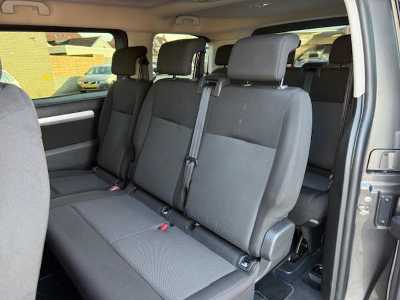 Peugeot Traveller e-Traveller 50 kWh Business 2x schuifdeur camera pdc cruise 9 persoons