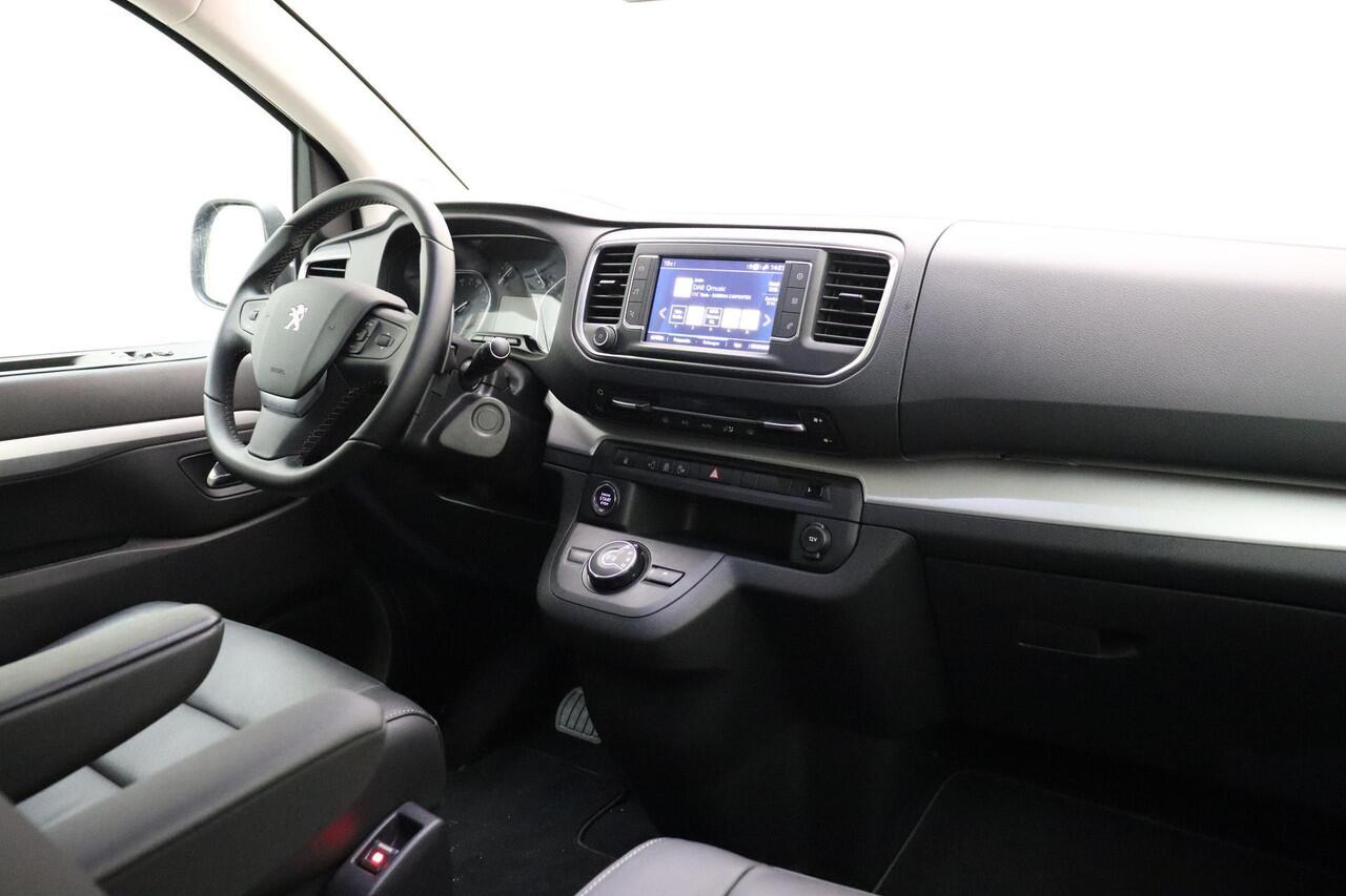 Peugeot Traveller 2.0 BlueHDi Business VIP Long S&S 180 PK | Automaat | Luxe uitvoering | 7 Zitplaatsen | Lederen bekleding | Elektrische schuifdeuren | Sidebars | Trekhaak | VOL opties