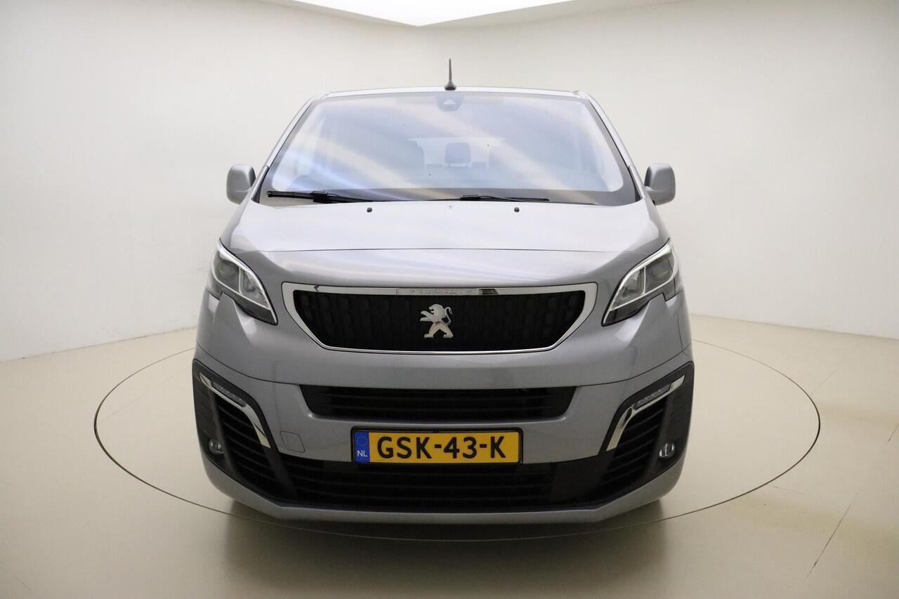 Peugeot Traveller 2.0 BlueHDi Business VIP Long S&S 180 PK | Automaat | Luxe uitvoering | 7 Zitplaatsen | Lederen bekleding | Elektrische schuifdeuren | Sidebars | Trekhaak | VOL opties