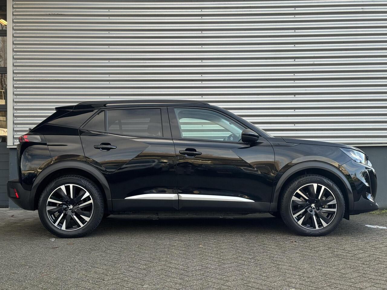 Peugeot e-2008 Allure Pack 50kWh EV 136pk AUTOMAAT | STOELVERW. | CAMERA | NAVI | KEYLESS ENTRY | 18" LM-VELGEN 'BUND'