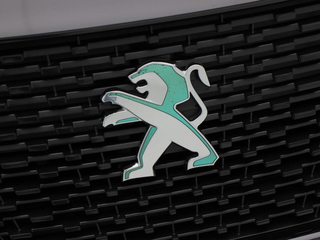 Peugeot e-2008 EV Active Pack 50 kWh 136 Pk | Adaptive Cruise | Camera | Keyless | Stoelverwarming | LED | 17 Inch | 57.313 Km