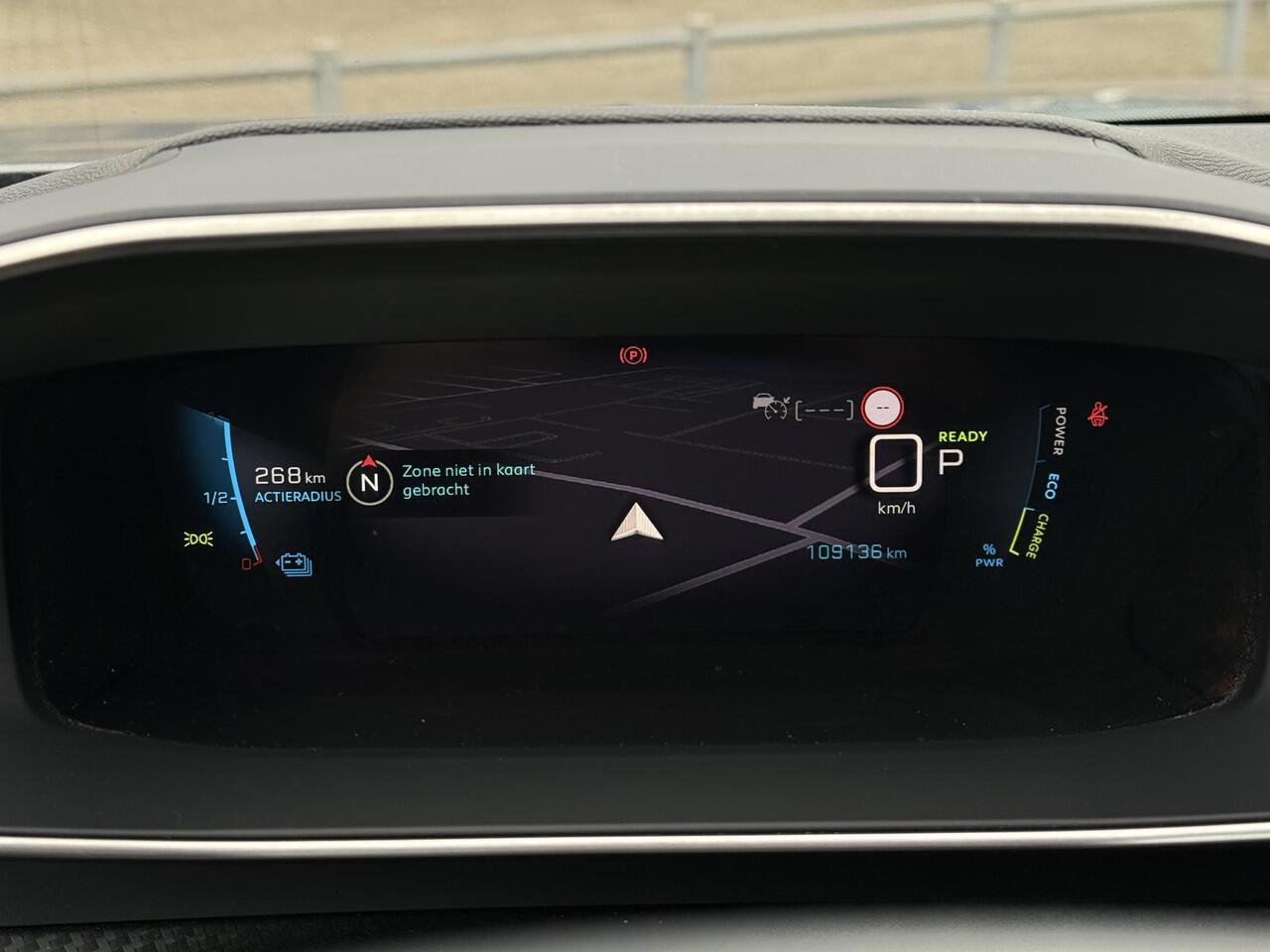 Peugeot e-2008 Aut. EV Allure 50kWh | SoH 90% | Navi | Camera | 3D Cockpit |