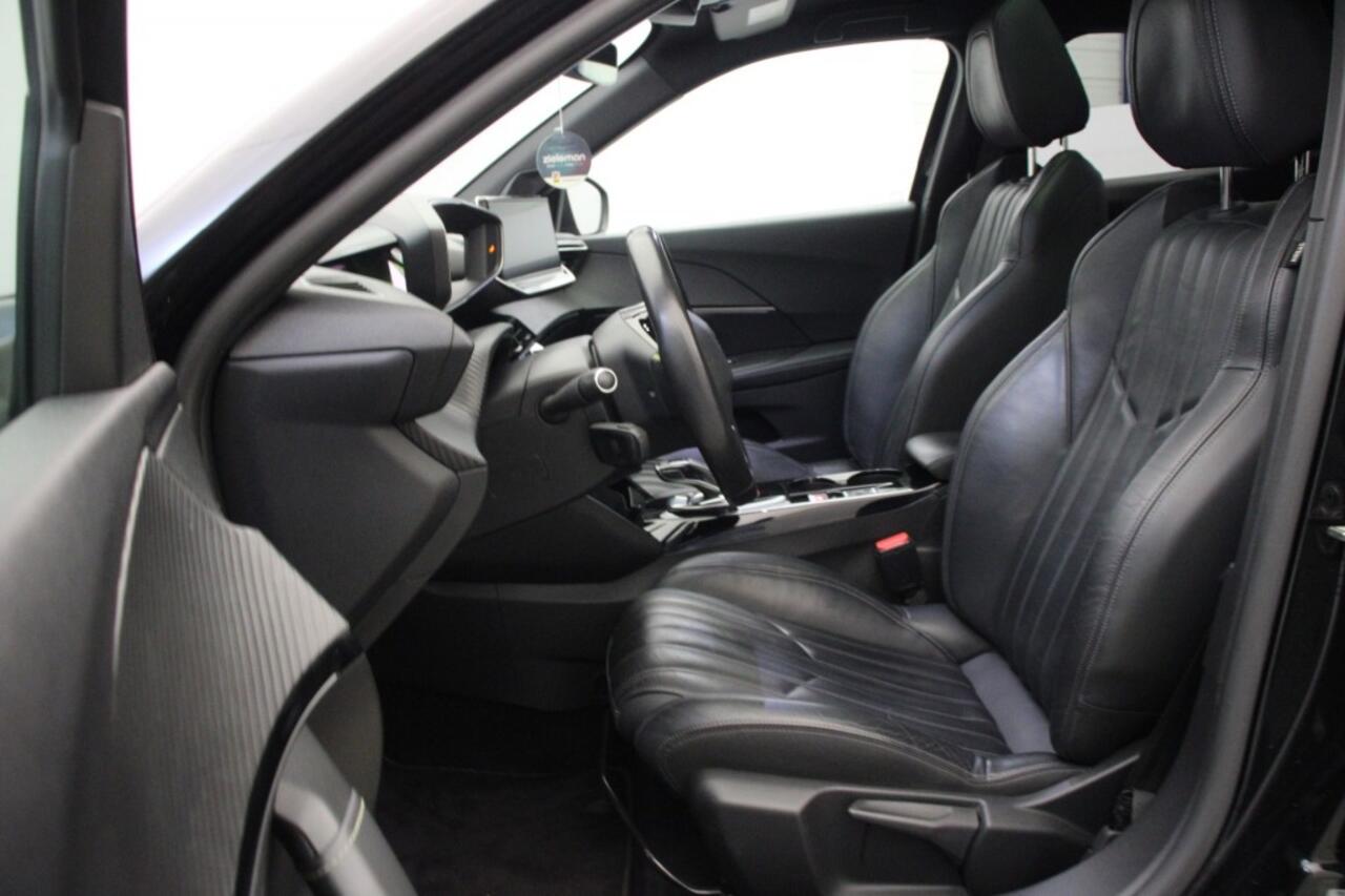 Peugeot e-2008 GT 50 kWh - Pano, Digitaal Cockpit, Carplay, Camera, Leer, Stoelverw. GERESERVEERD!!!