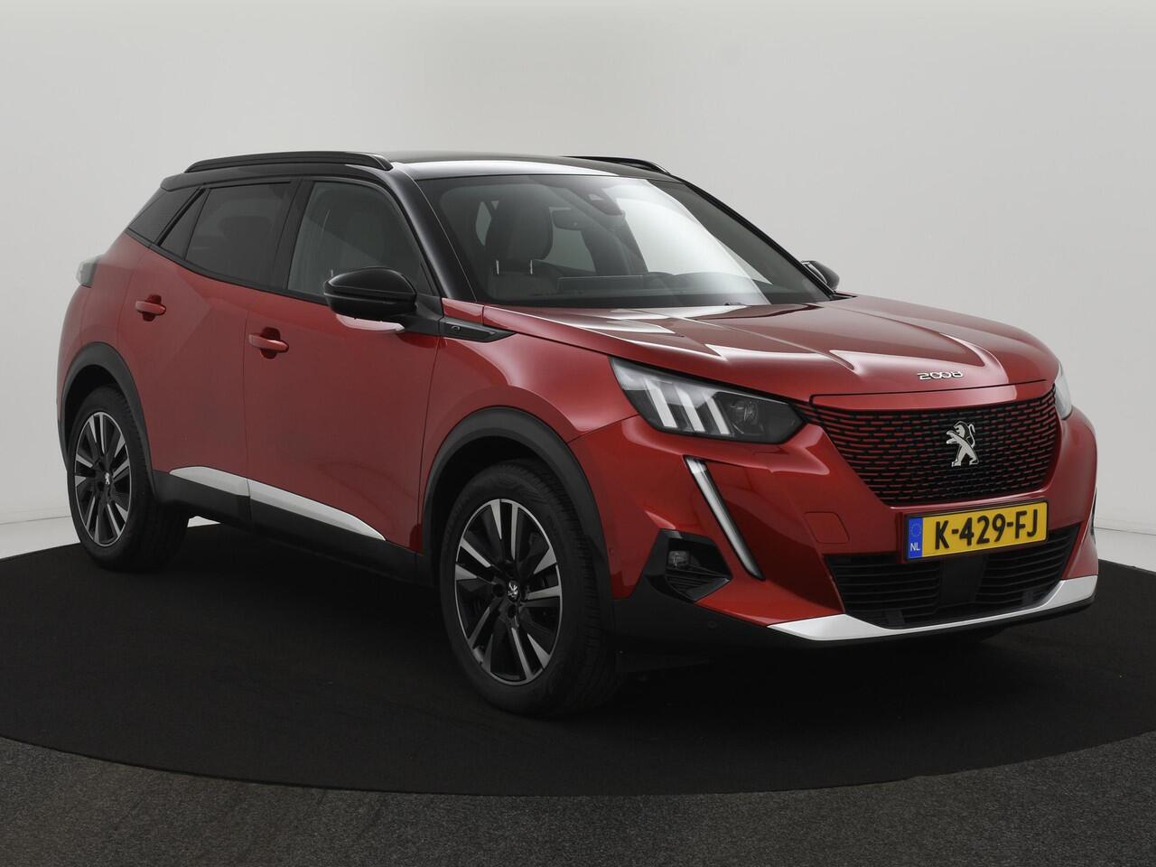 Peugeot e-2008 EV GT 50 kWh SOH92%|NAVI|ACC|BLIS|CAMERA|STOELVERW|LEER|LED