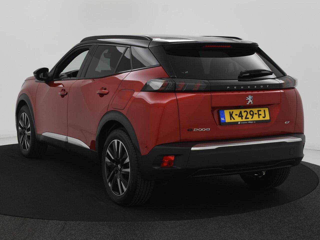 Peugeot e-2008 EV GT 50 kWh SOH92%|NAVI|ACC|BLIS|CAMERA|STOELVERW|LEER|LED
