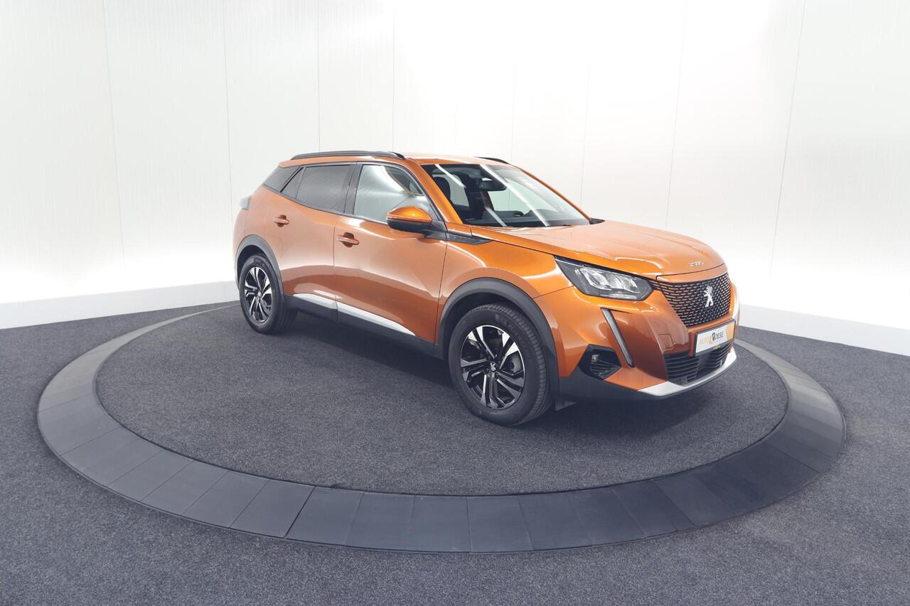 Peugeot e-2008 EV Allure Pack 50 kWh | 3 Fase Laadfunctie | Parkeersensoren | Apple Carplay | Climate Control