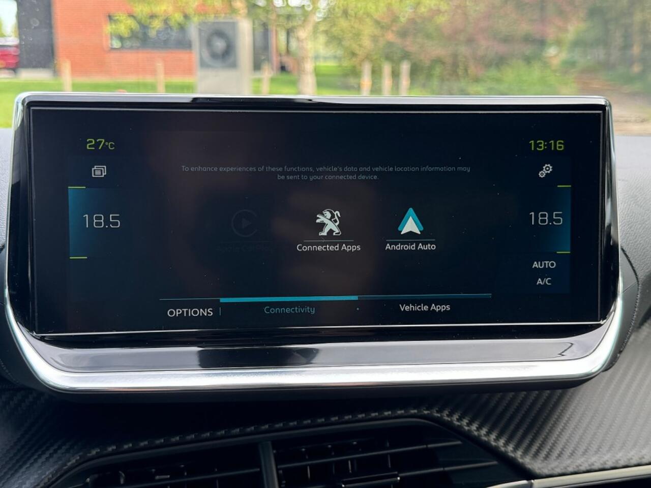 Peugeot e-2008 EV Allure Pack 50 kWh ecc,led,navi,pdc,lmv,1/2leer