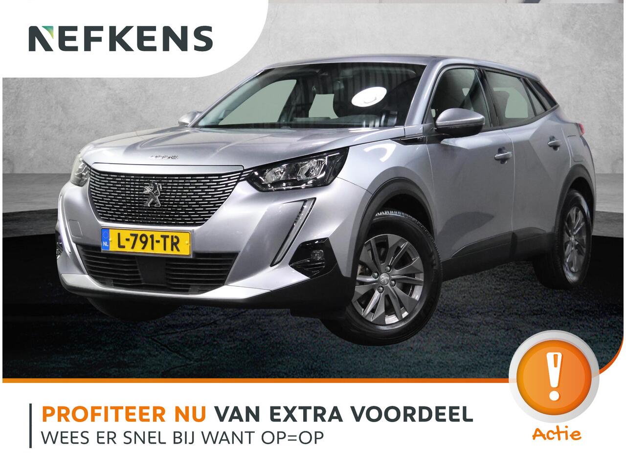 Peugeot e-2008 EV Blue Lease Active 50 kWh 136PK | 1ste eigenaar | AppleCarPlay/AndroidAuto | Armsteun | Climate Control | Cruise Control | Camera | FULL LED | Navigatie | LMV | Parkeersensoren | Trekhaak | Isofix |