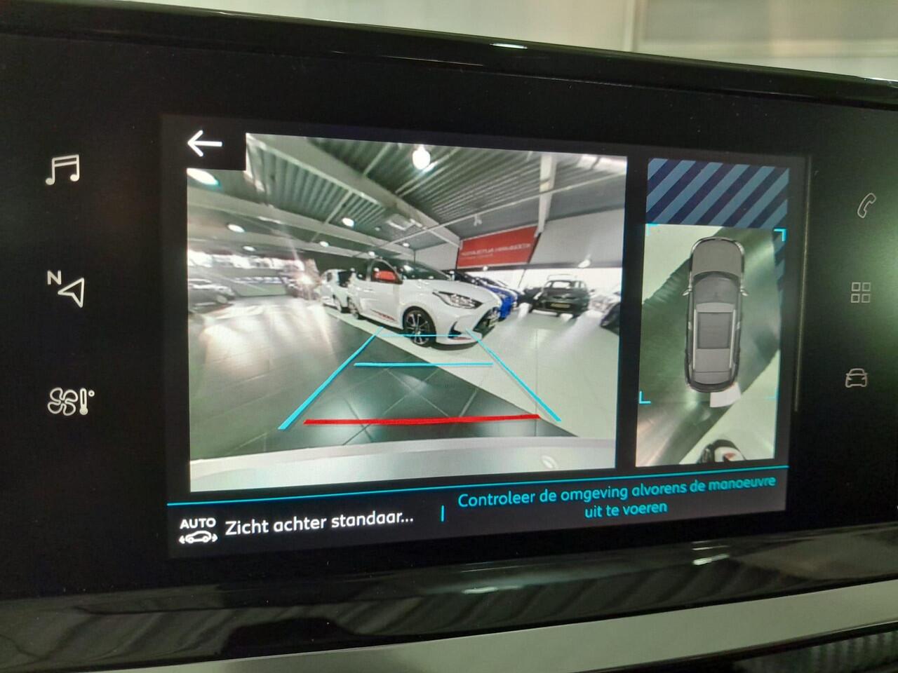 Peugeot e-2008 EV Allure 50 kWh | Navigatie | LED mistlampen | All season banden |