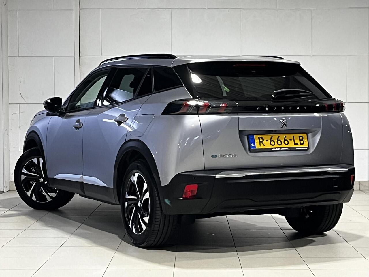 Peugeot e-2008 Allure 50kWh EV 136pk AUTOMAAT | STOELVERW. | NAVI | CAMERA | CLIMA | DAB+ | CRUISE CONTROL | EXTRA GETINTE RAMEN |