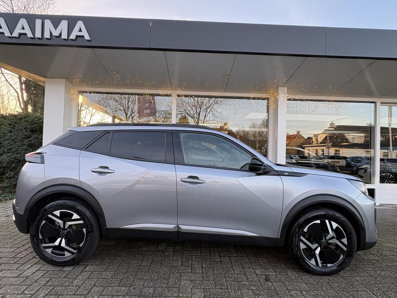 Peugeot e-2008 EV Allure 54 kWh | Adaptieve Cruise Control | 360gr camera | Keyless Entry | Stoelverwarming | Navigatie | 100kW snel laden