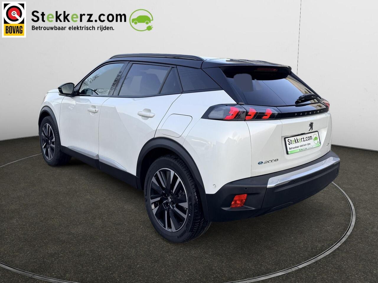 Peugeot e-2008 EV GT 50 kWh Slechts 20km! | Panoramadak | 3-fase | Electr. best. stoel | SOH 99,5%