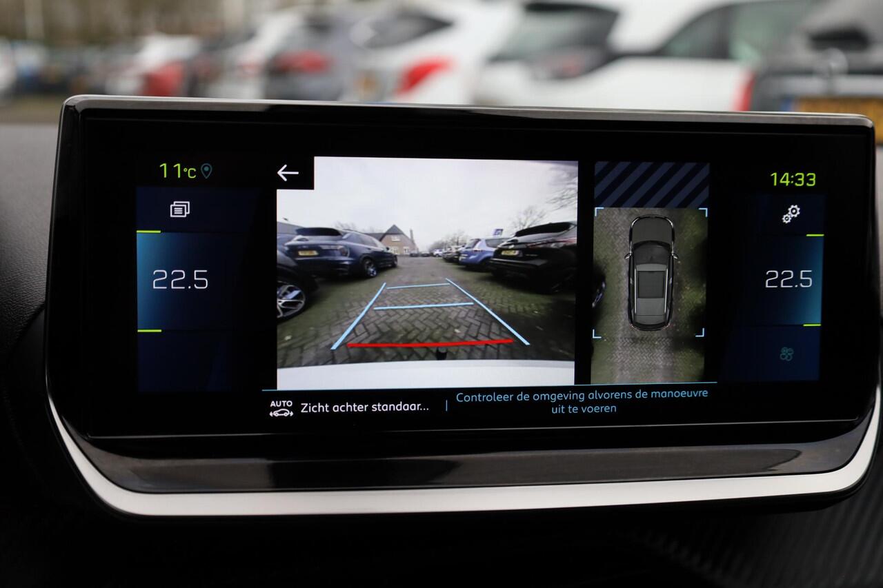 Peugeot e-2008 EV GT 50 kWh TREKHAAK-AFN PANO CARPLAY STOELVER. CRUISE 360-CAMERA HALF-LEER CRUISE CLIMA NAVI 2XPDC 17''LMV