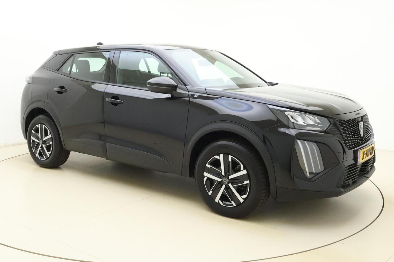 Peugeot e-2008 EV Active 54 kWh | 406KM WLTP | Navigatie | Parkeer Camera Achter | Warmtepomp | Cruise Control | Start & Stopknop | Apple Carplay & Android Auto Draadloos |