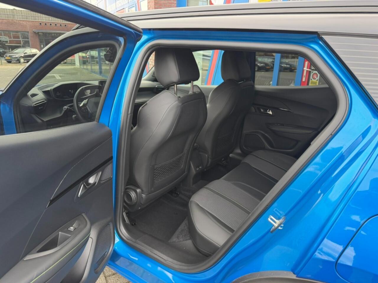 Peugeot e-2008 EV GT-Line Navi Carplay Camera Led Airco(ECC) bj2023