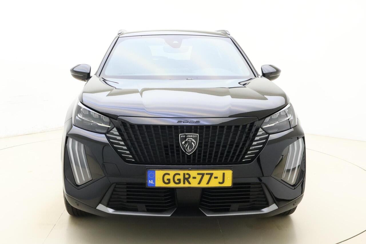 Peugeot e-2008 EV GT 54 kWh | Adaptieve Cruise control | Camera | LED Verlichting | Sportstoelen | Navigatie | Climate control