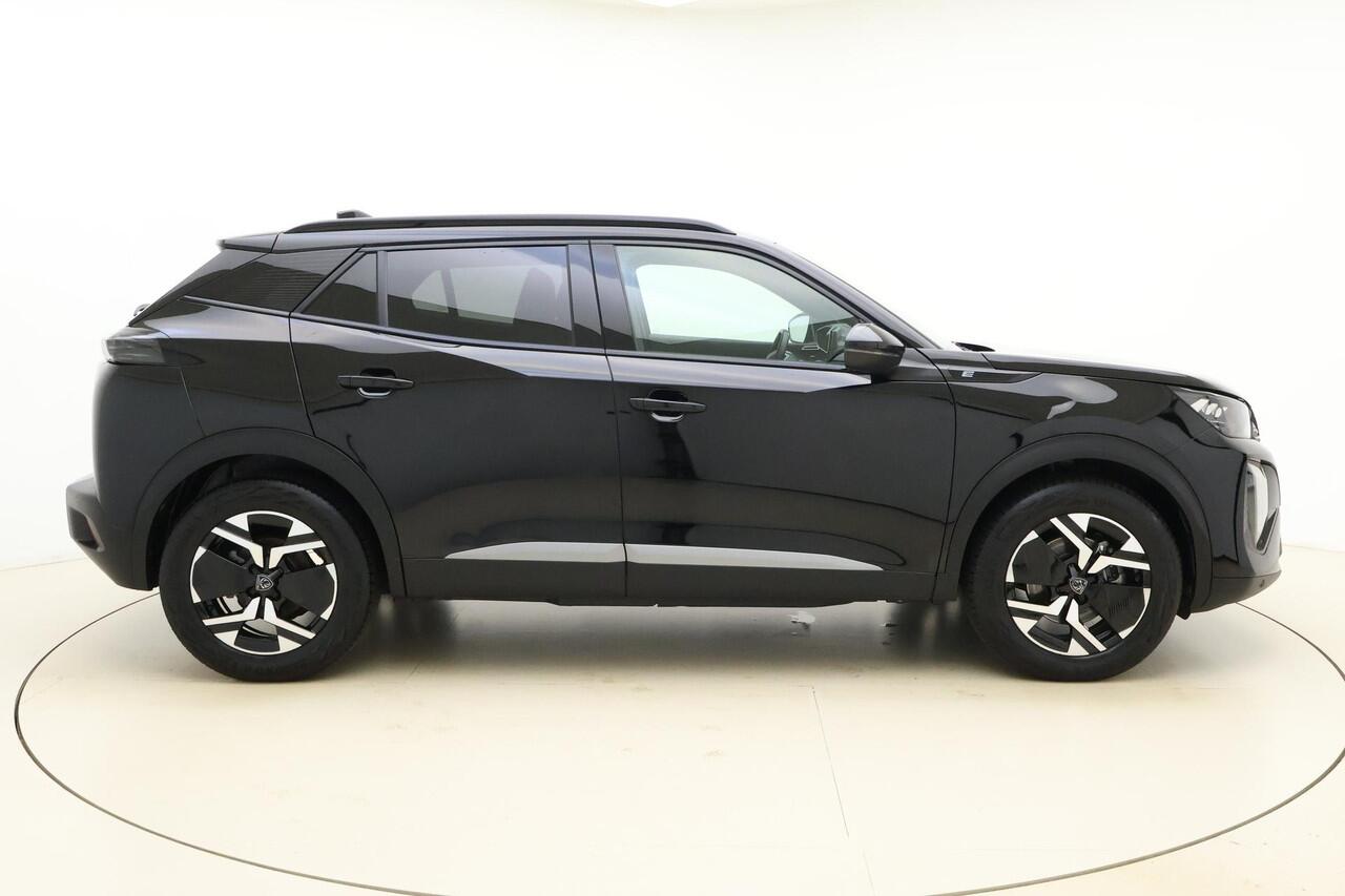 Peugeot e-2008 EV GT 54 kWh | Adaptieve Cruise control | Camera | LED Verlichting | Sportstoelen | Navigatie | Climate control