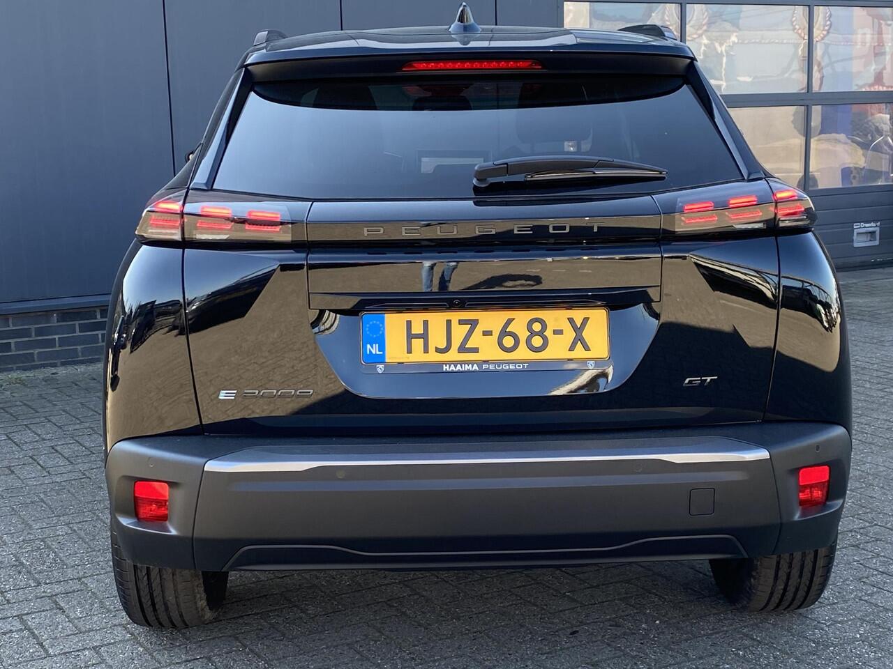 Peugeot e-2008 EV GT Avantage 54 kWh | NIEUW | Navigatie | Camera voor & achter | Stoelverwarming | tot 406km WLTP Actieradius