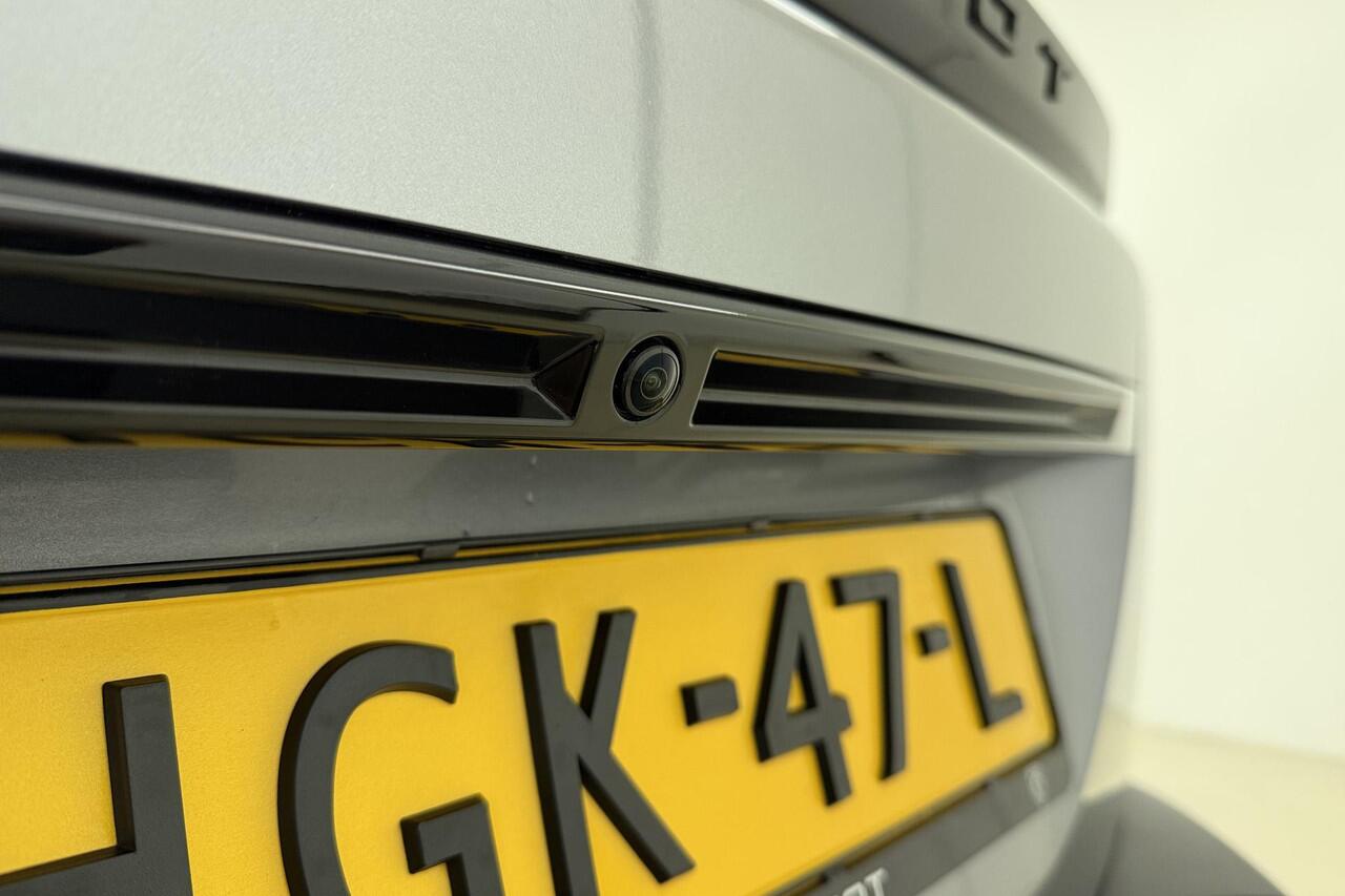 Peugeot e-2008 EV Allure Avantage 54 kWh 100% Elektrisch | Parkeersensor | Camera | Cruise Control | Mirror Link / Apple Carplay | Licht Metalen Velgen | 1e eigenaar