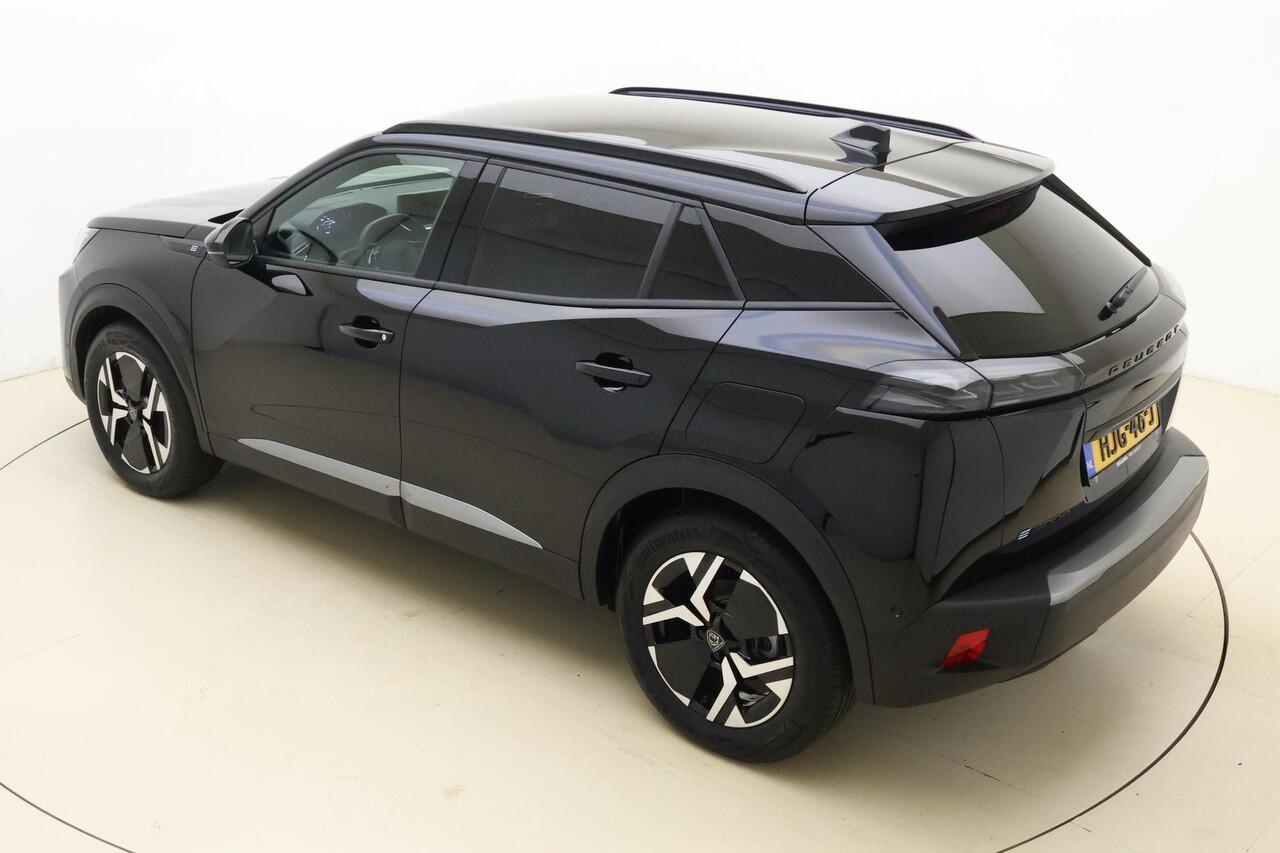 Peugeot e-2008 EV Allure Avantage 54 kWh | Navigatie | Adaptive Cruise control | Camera voor en achter | Climate control | Keyless | Lichtmetalen velgen | Extra getint glas