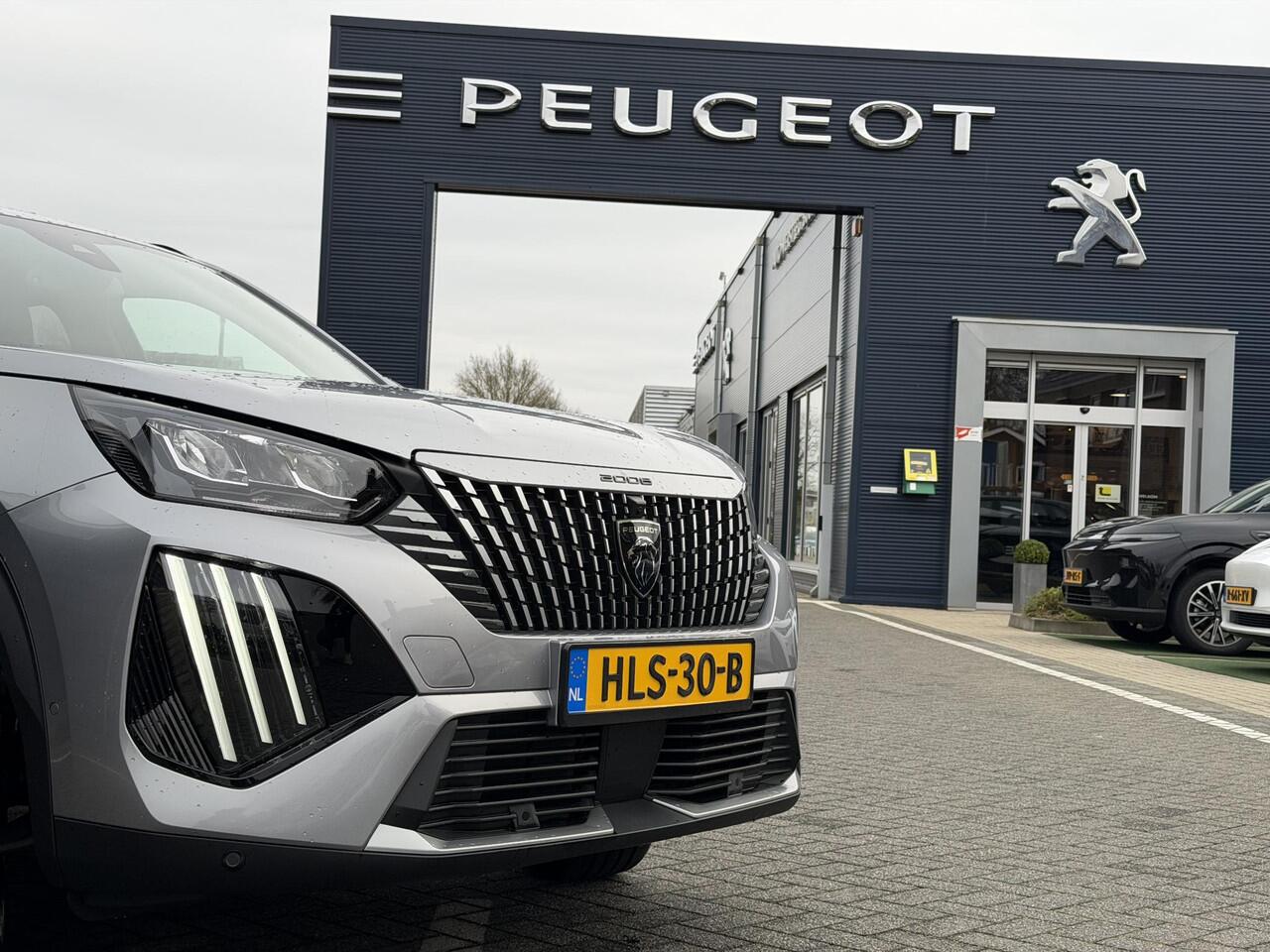 Peugeot e-2008 Allure Avantage 54 kWh 156PK Automaat Navigatie, Camera Voor & Achter, Parkeersensoren, Apple Carplay, Android Auto