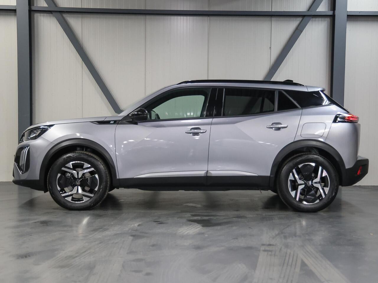 Peugeot e-2008 EV Allure 50 kWh 136PK | Accurapport 100%| 1ste eigenaar | AppleCarplay/Android Auto | Armsteun | 17"LMV | AUTOMAAT | Keyless | Cruise Control | Climate Control | FULL LED | Isofix | Parkeersensoren | Privacy Glass |