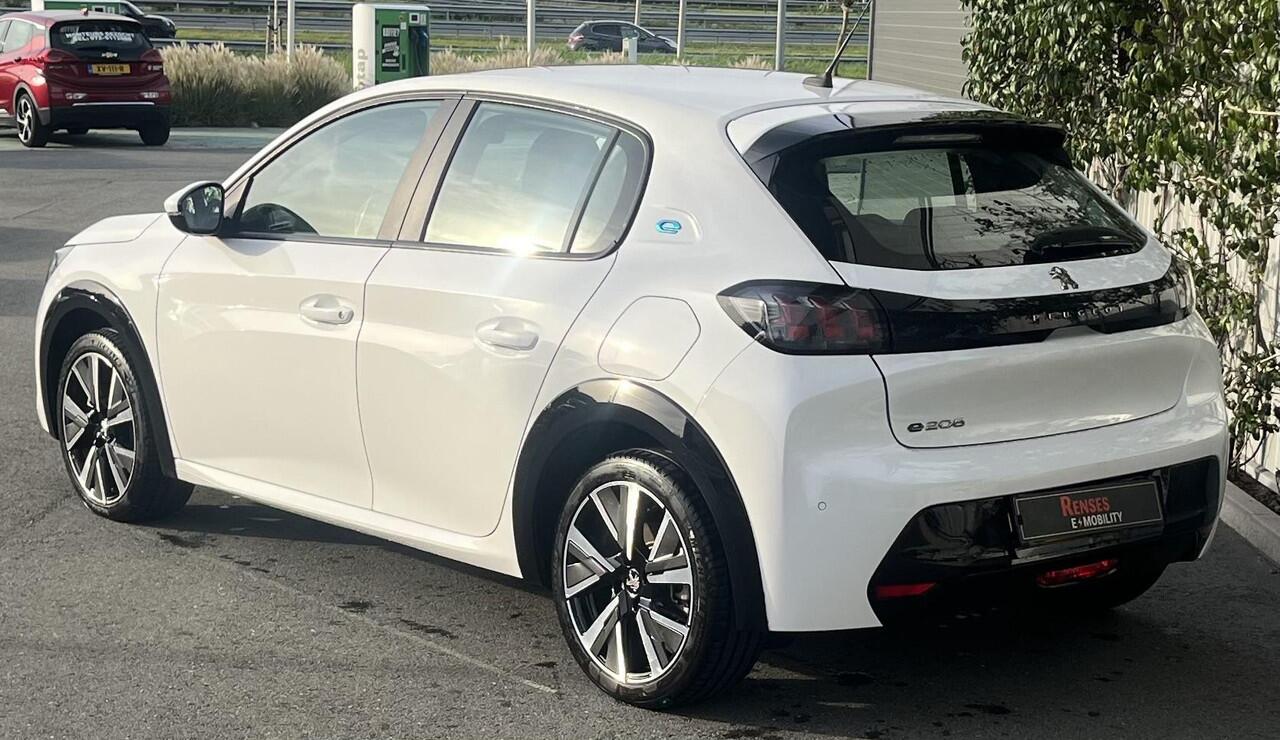 Peugeot e-208 EV Blue Lease Active 50 kWh