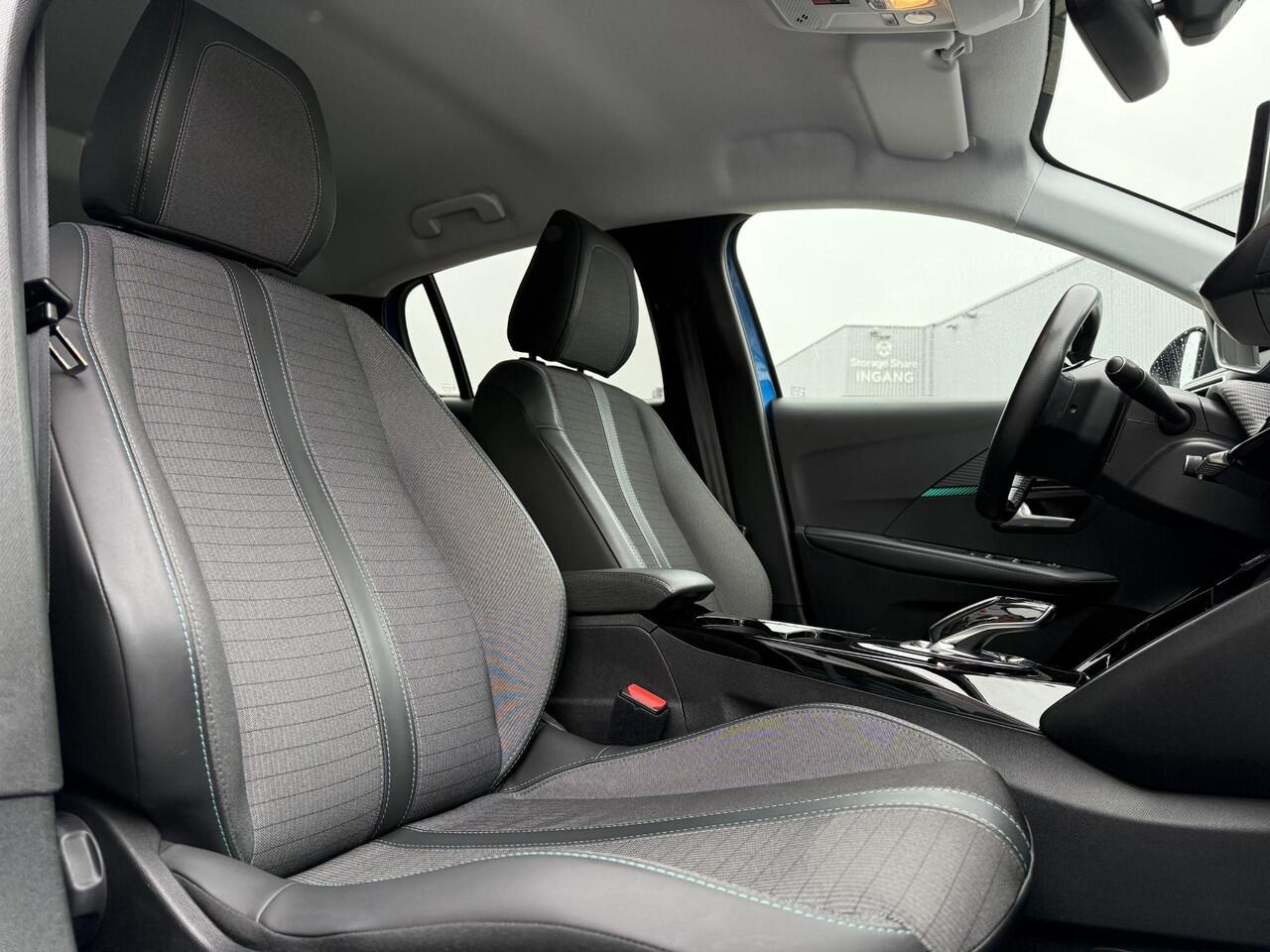 Peugeot e-208 EV Aut. Allure 50 kWh | Navi | Camera | Carplay |