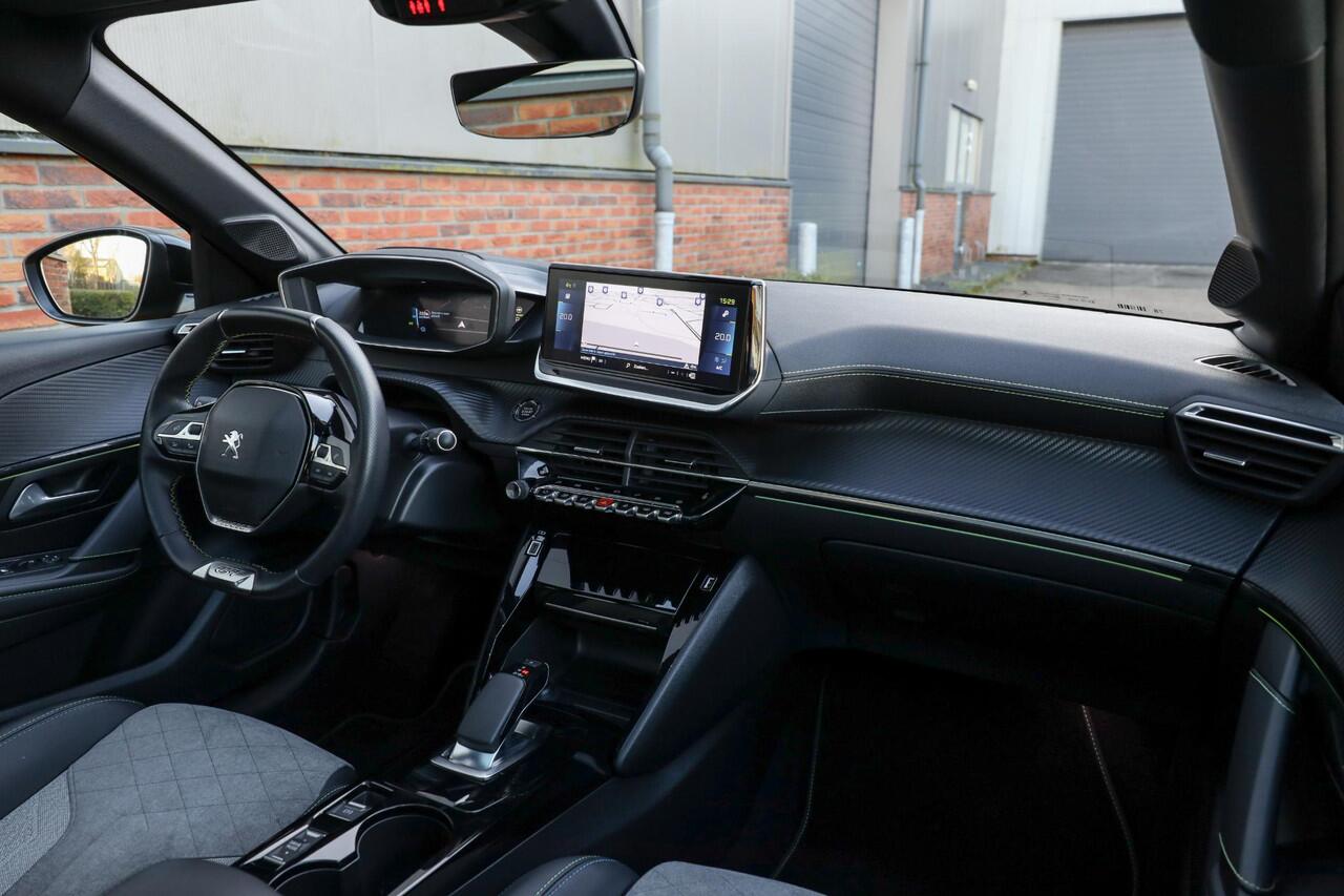 Peugeot e-208 EV GT 350 50 kWh ? Pano ? Matrix LED ? 3 Fase