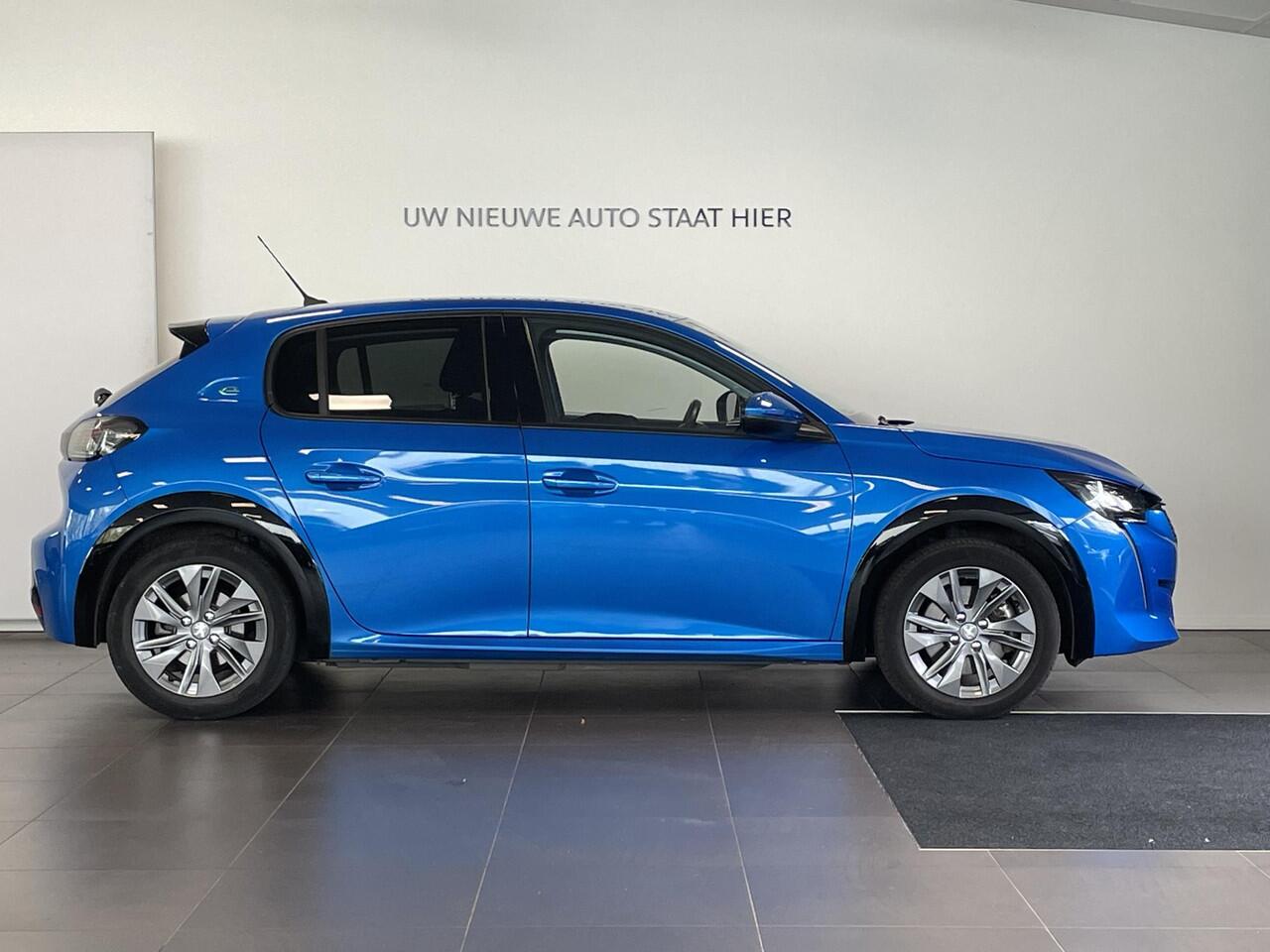 Peugeot e-208 Allure Pack EV 3-FASEN 50kWh 136pk | ADAPTIVE CRUISE | KEYLESS ENTRY | STOELVERW. | LED | ISOFIX | 180