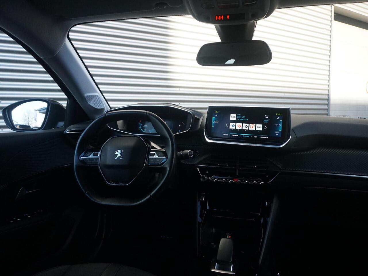 Peugeot e-208 EV Allure Première 50 kWh