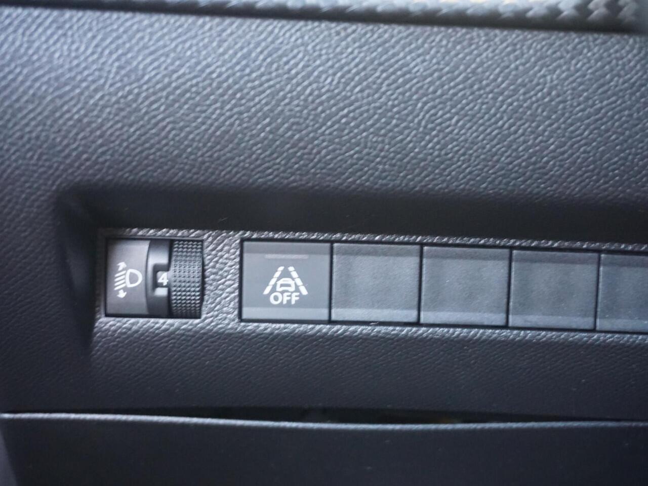 Peugeot e-208 EV Allure Première 50 kWh