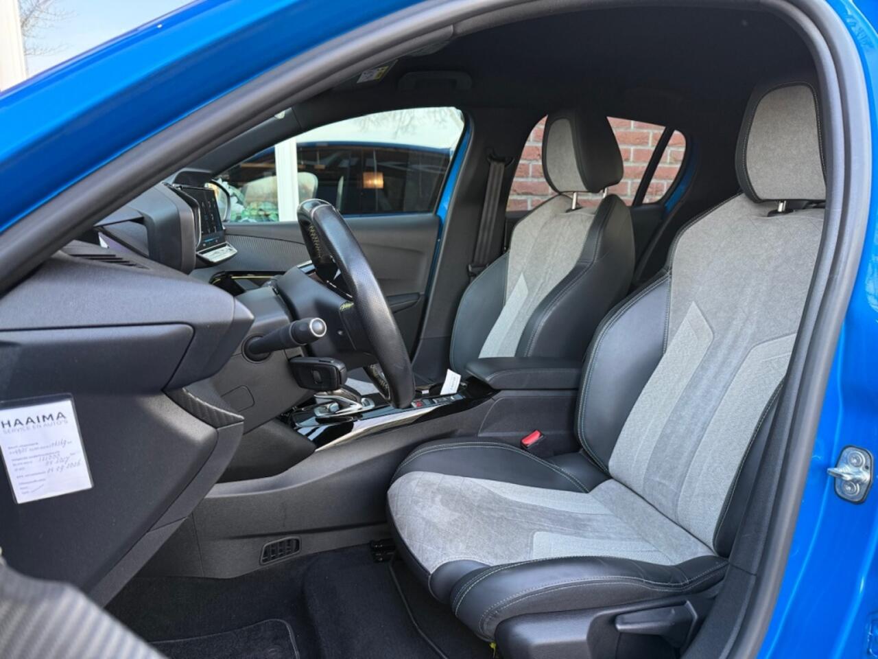 Peugeot e-208 EV GT 350 50 kWh STOELVERW. / CRUISE / CAMERA / CARPLAY / DAB+ /