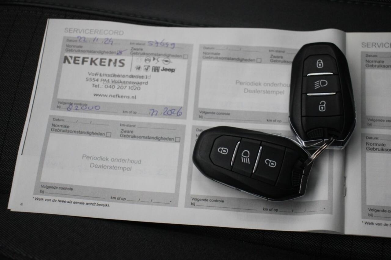 Peugeot e-208 Allure PremiÃ?re 50 kWh - Digitaal Cockpit, Carplay, , Camera,, Half Leer, Stoelverw. SOH 90,4%