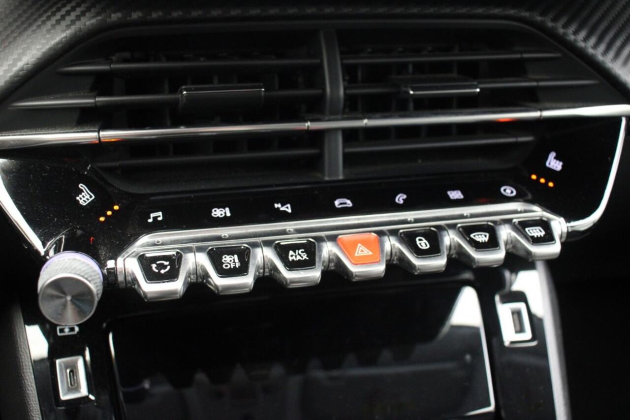 Peugeot e-208 Allure PremiÃ?re 50 kWh - Digitaal Cockpit, Carplay, , Camera,, Half Leer, Stoelverw. SOH 90,4%