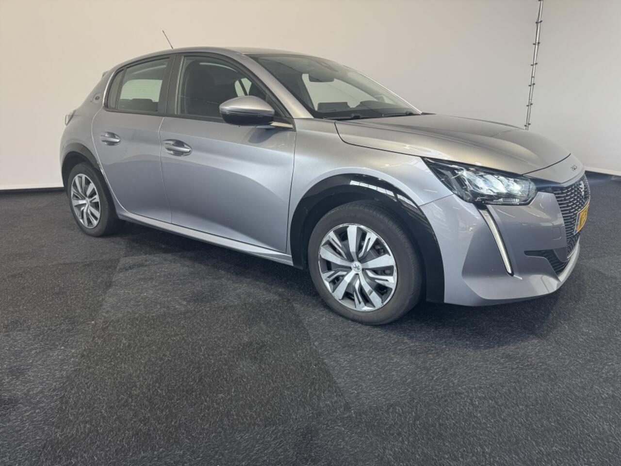 Peugeot e-208 Active 50 kWh SOH 92% Car play Cruise control Airco