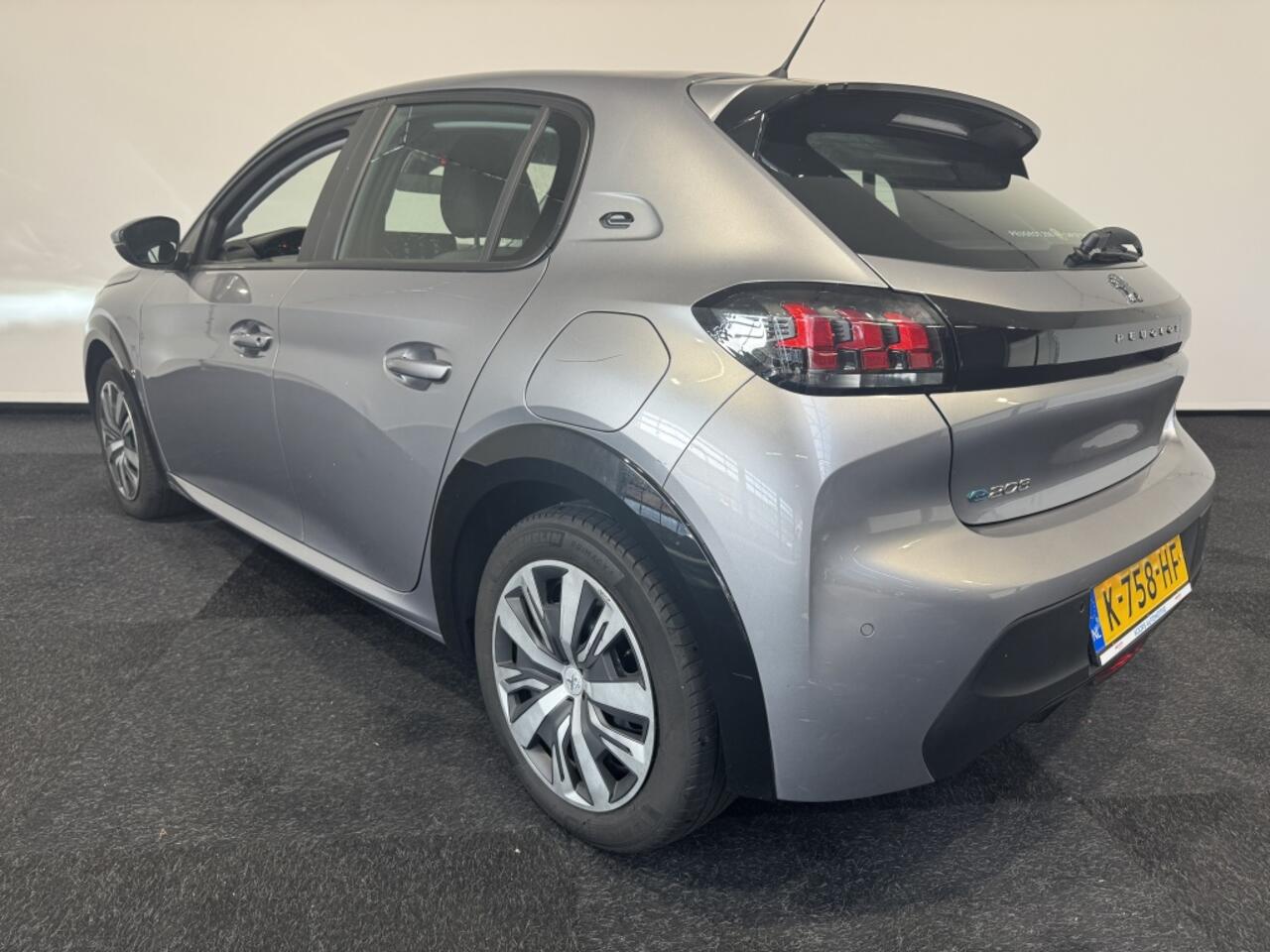 Peugeot e-208 Active 50 kWh SOH 92% Car play Cruise control Airco